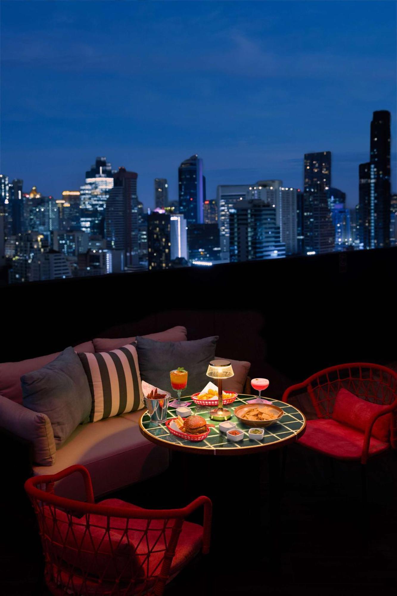 Hotel Dusitd2 Samyan Bangkok Esterno foto